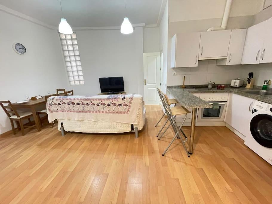 Nice Flat In Atarazanas - Souv Малага Екстер'єр фото