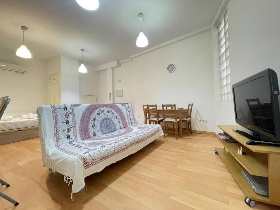 Nice Flat In Atarazanas - Souv Малага Екстер'єр фото