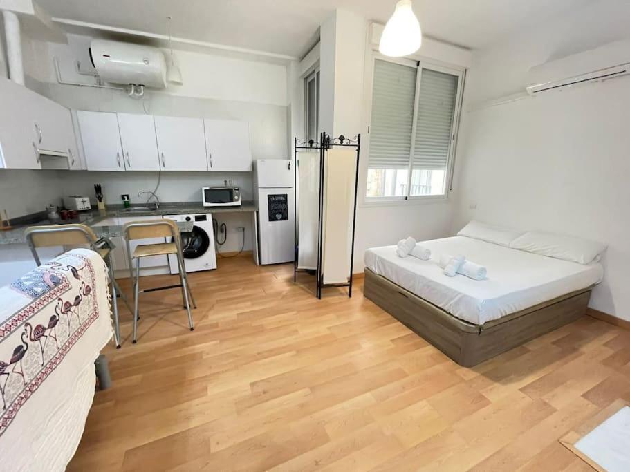 Nice Flat In Atarazanas - Souv Малага Екстер'єр фото