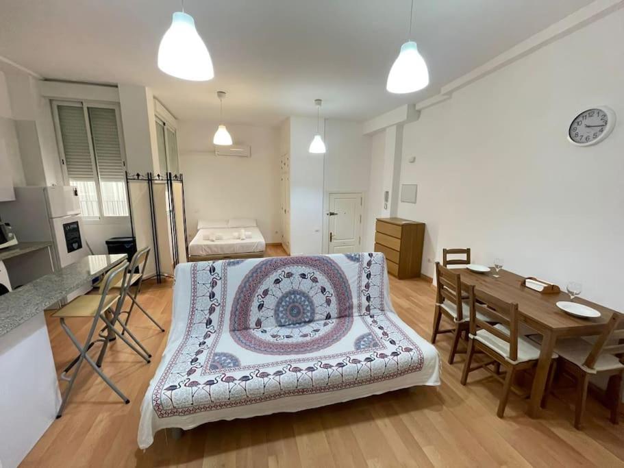 Nice Flat In Atarazanas - Souv Малага Екстер'єр фото
